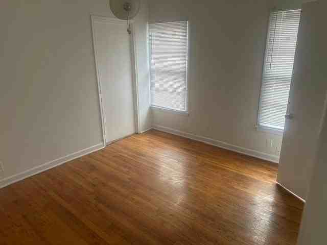 2702 Wayside Ave - Photo 7 of 12