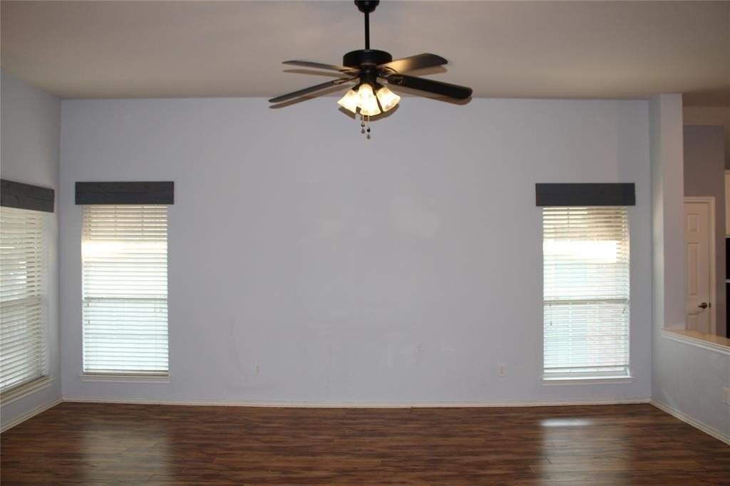 10212 Red Bluff Ln - Photo 5 of 40