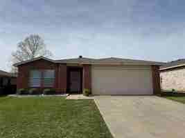 featured image of 4417 Courtside Dr