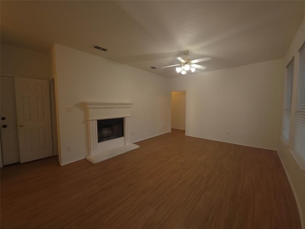 6405 Freshwater Ln - Photo 5 of 33