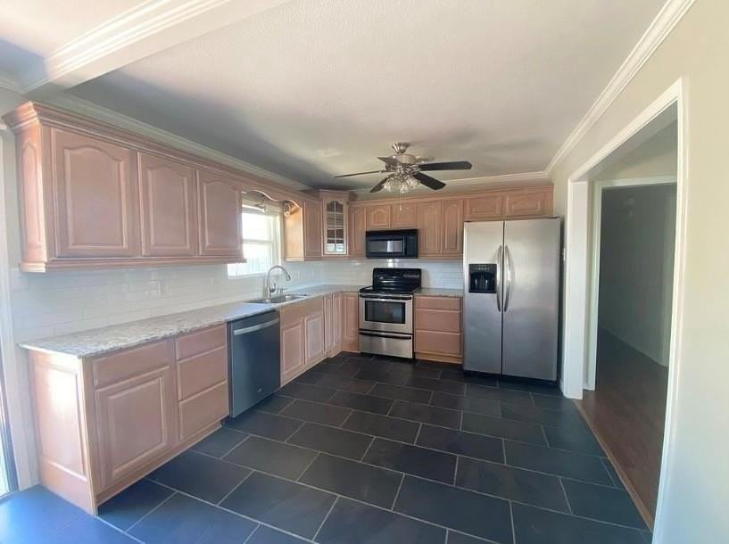 50021 Del Ra Dr - Photo 7 of 13