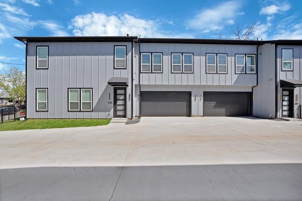 308 E 7th St - Photo 6 of 33