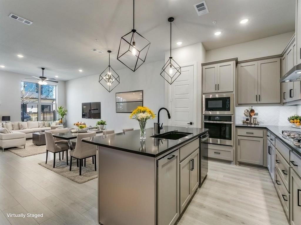 4823 Fuller Ct #1003 - Photo 5 of 31