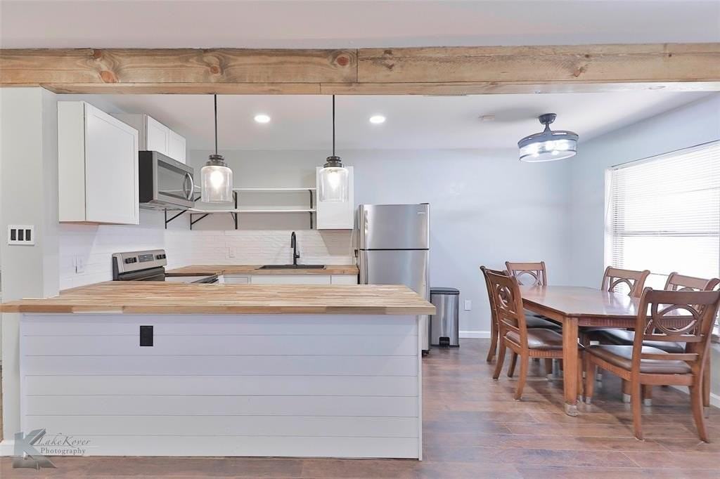 5841 Quail Run St - Photo 3 of 40