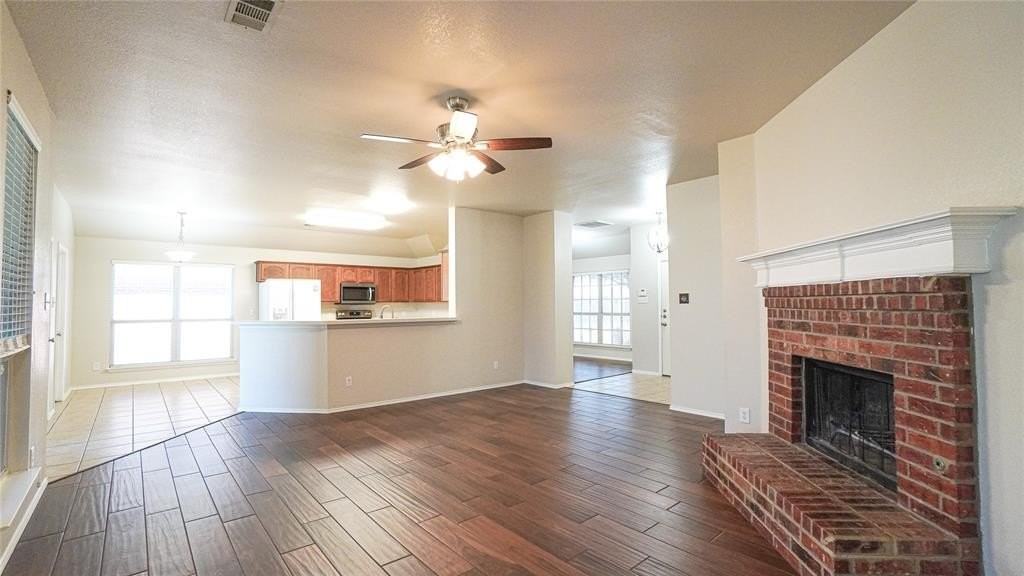 2161 Teagle Dr - Photo 6 of 29