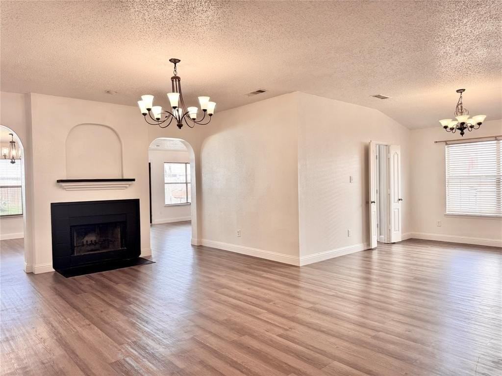 201 Yosemite Dr - Photo 7 of 31