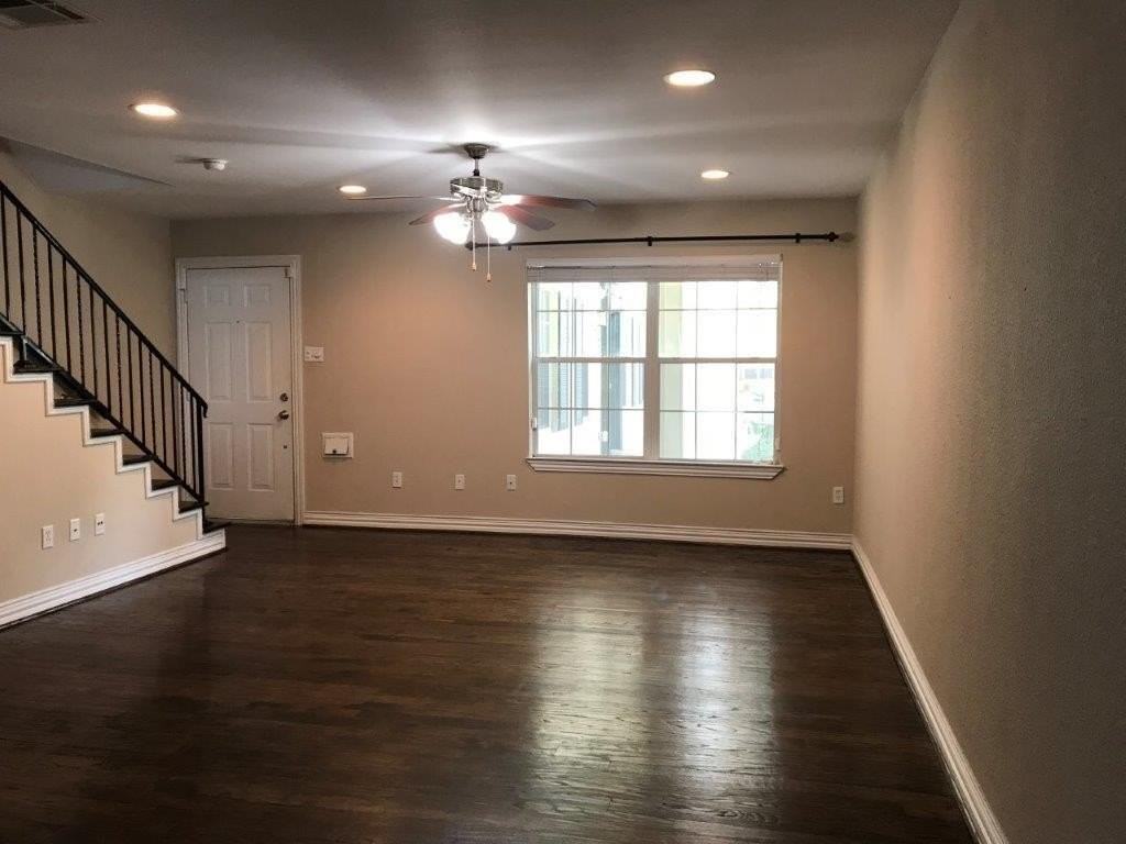 4744 Bradford Dr #4744B - Photo 4 of 18