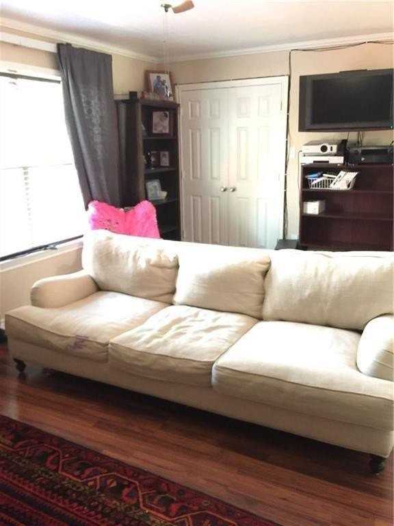 2527 Cunningham St - Photo 7 of 29