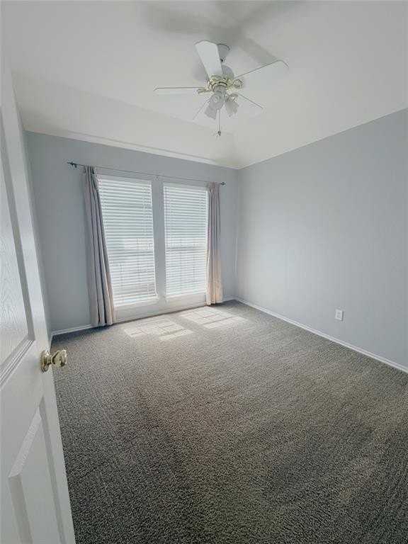 2213 Chapman Dr - Photo 6 of 16