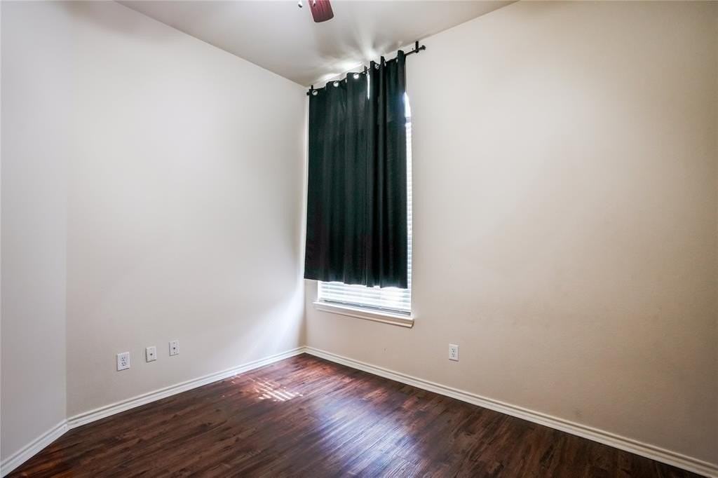 7612 Burton Ln - Photo 5 of 24