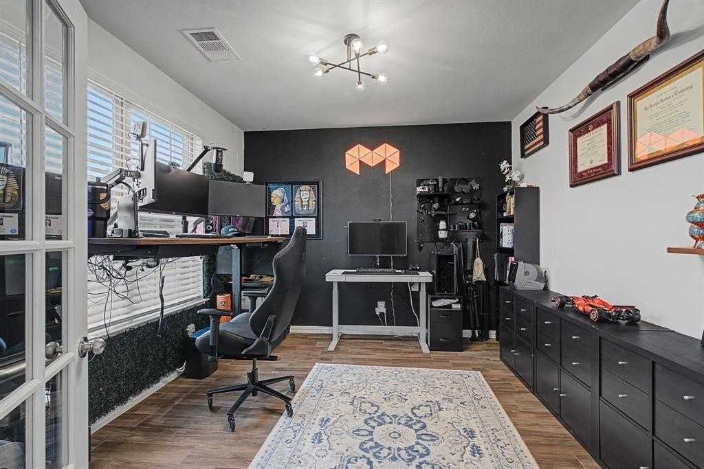 2914 Long Slope Rd - Photo 5 of 27