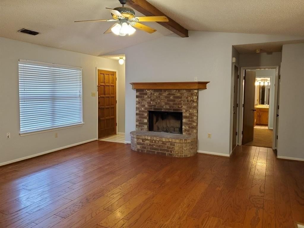 1518 Seamans Way - Photo 3 of 19