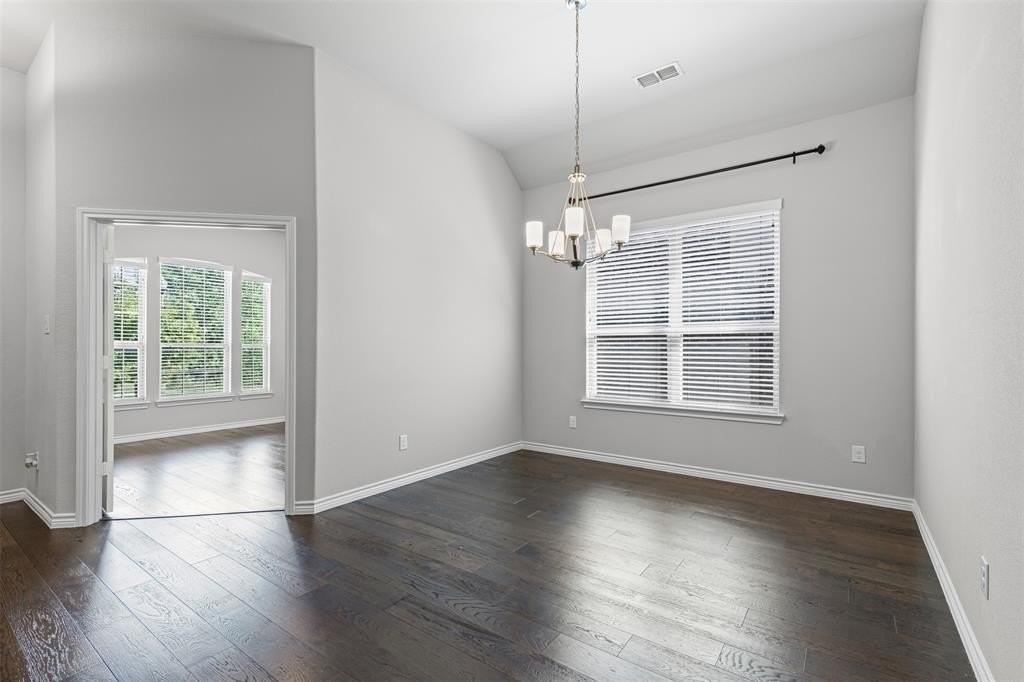 3804 Carmel Hills Dr - Photo 6 of 20