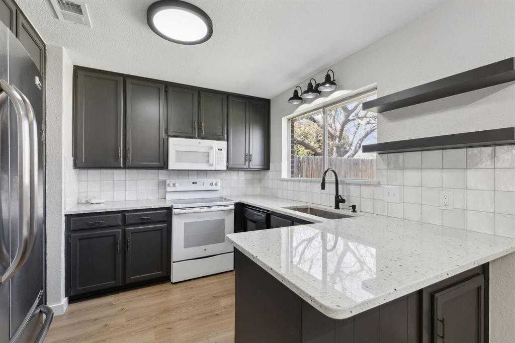 507 Pearl St - Photo 2 of 25