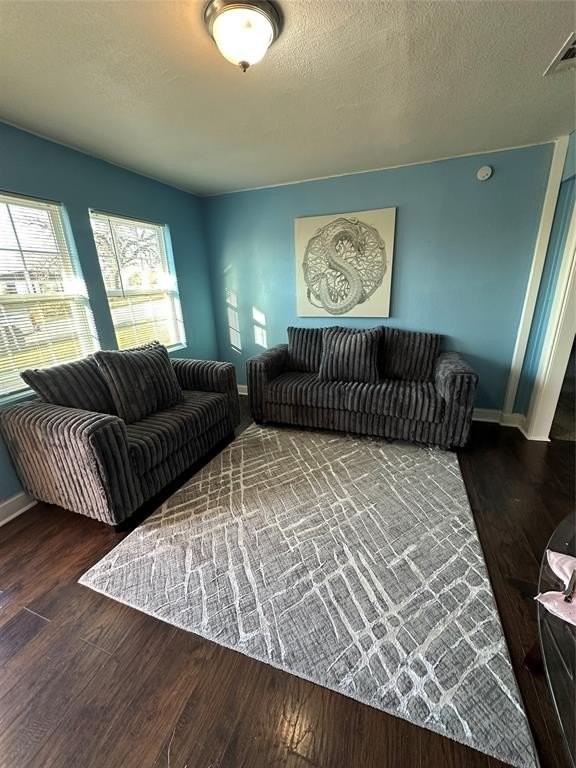 5800 Truman Dr - Photo 2 of 10