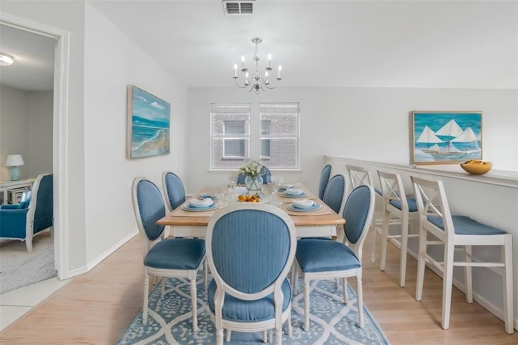 329 Highland Glen Dr - Photo 3 of 34