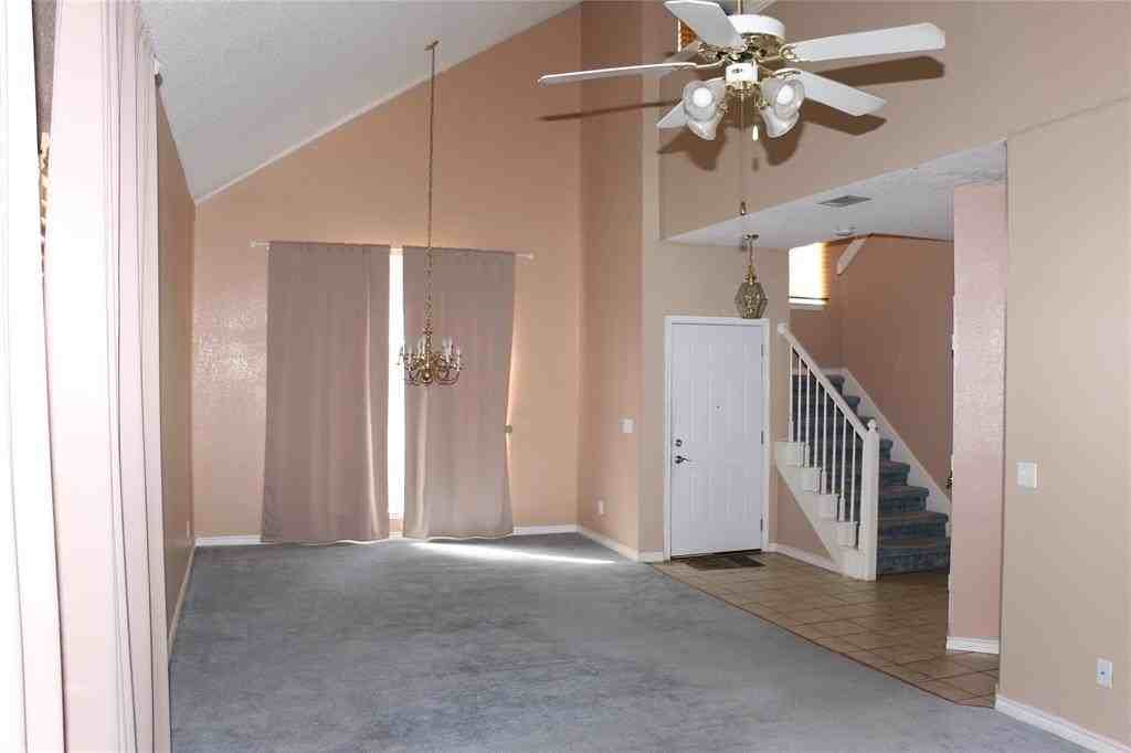 9513 Western Trl - Photo 7 of 21