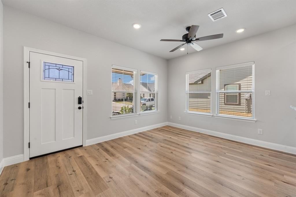 1568 Reverie Rd - Photo 4 of 26