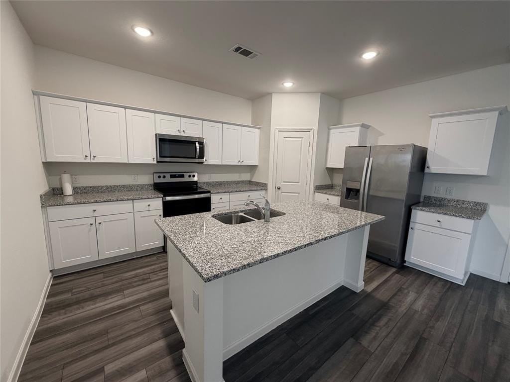 609 Delaware Ave - Photo 2 of 23