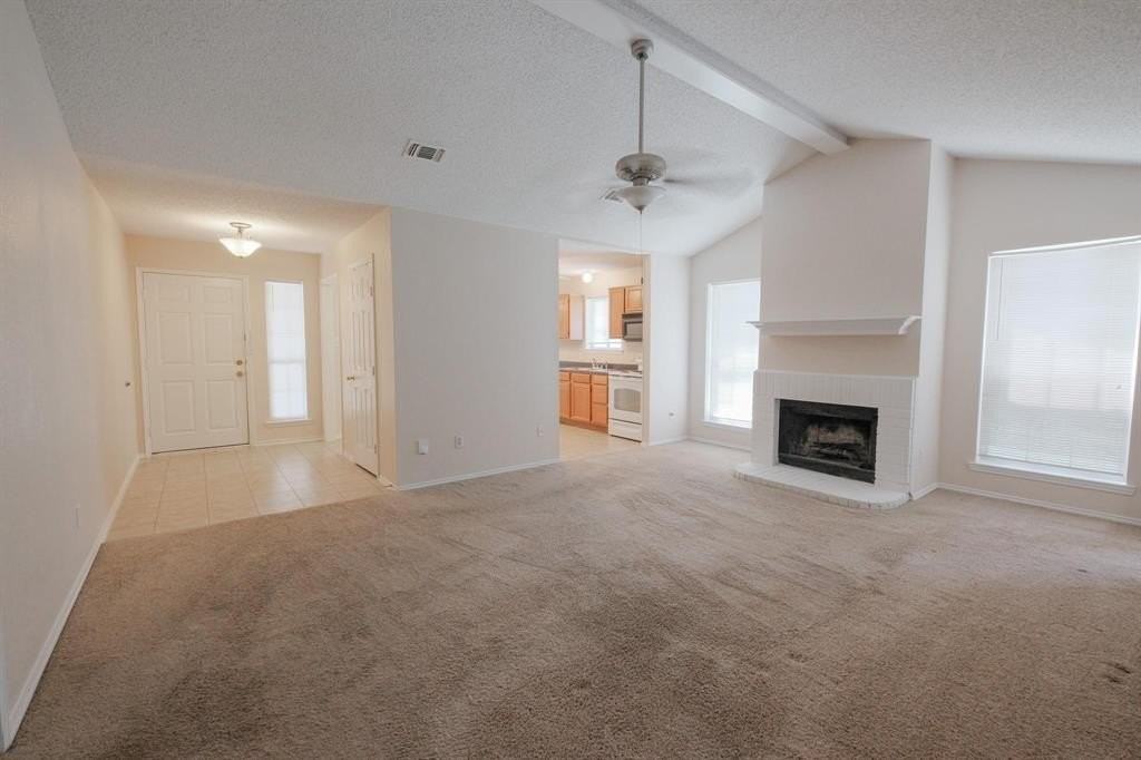 10216 Lone Eagle Ct - Photo 3 of 23