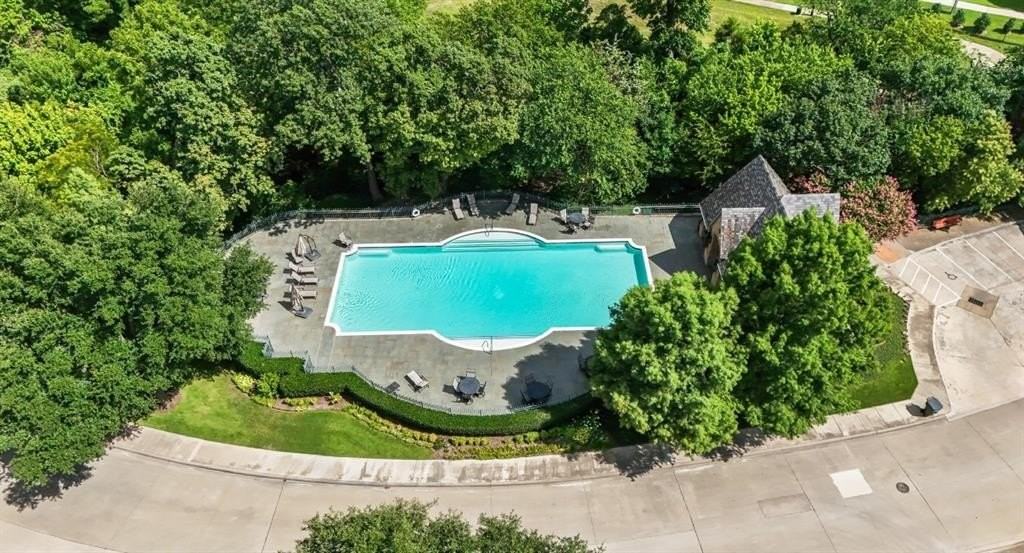 11911 Edgestone Rd - Photo 2 of 40