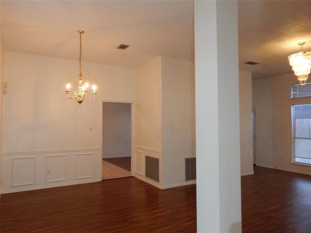 804 Sansome Dr - Photo 7 of 16