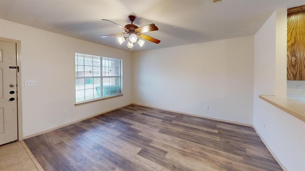 2331 N Elm St #2 - Photo 6 of 20