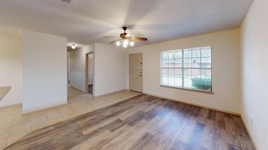 2331 N Elm St #2 - Photo 7 of 20