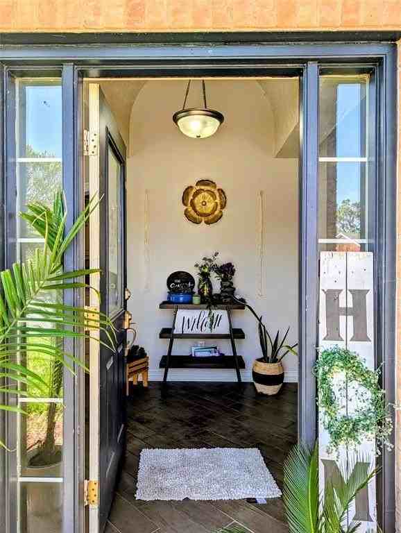 5108 Foxhaven Ct - Photo 5 of 29