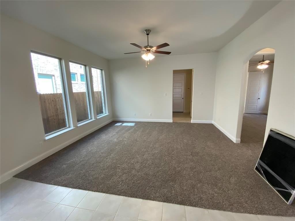 5513 Acoma Ln - Photo 6 of 18