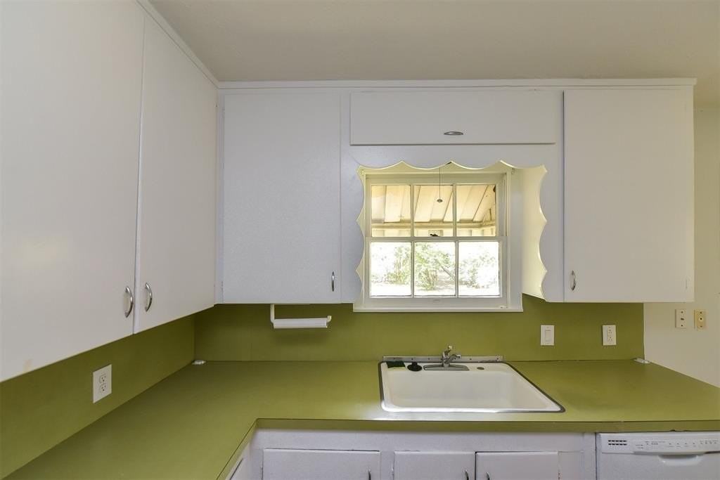 4004 Anita Ave - Photo 5 of 19