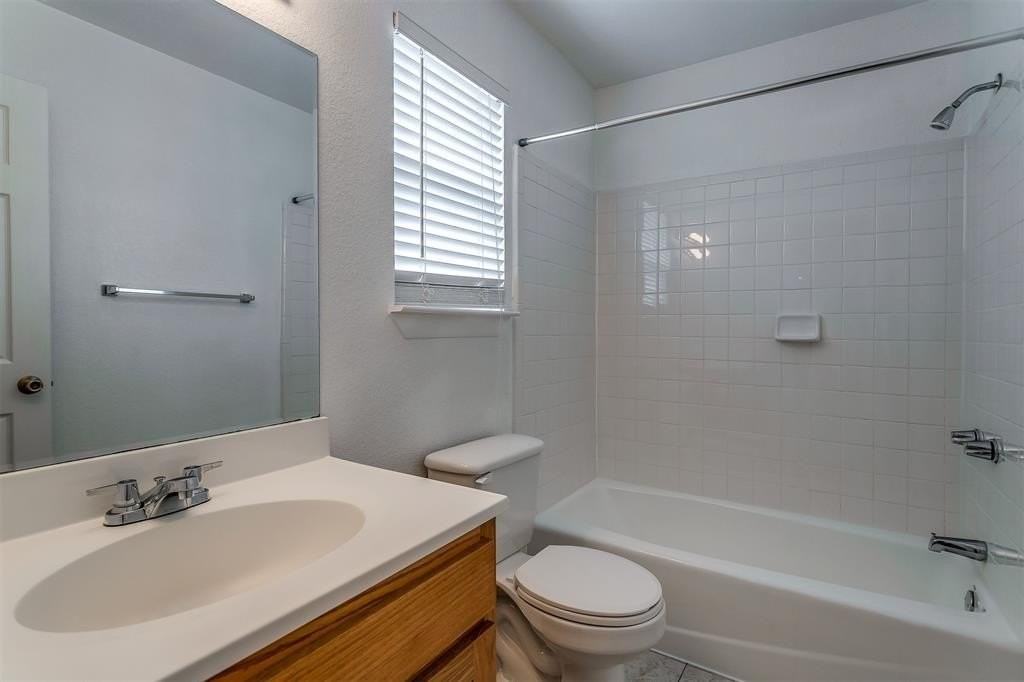 3721 El Campo Ave - Photo 5 of 8