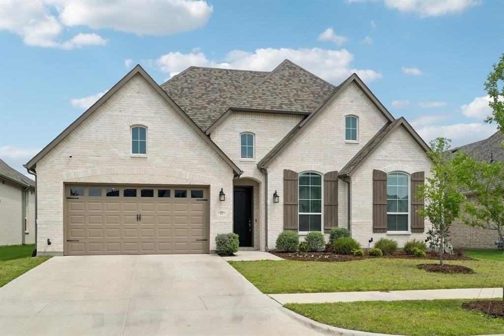 453 Arcane St - Photo 3 of 39