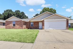 206 Bobbie Ann Ct - Photo 1 of 1