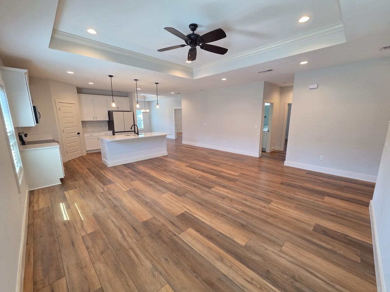 1821 Lubbock Rd - Photo 3 of 27