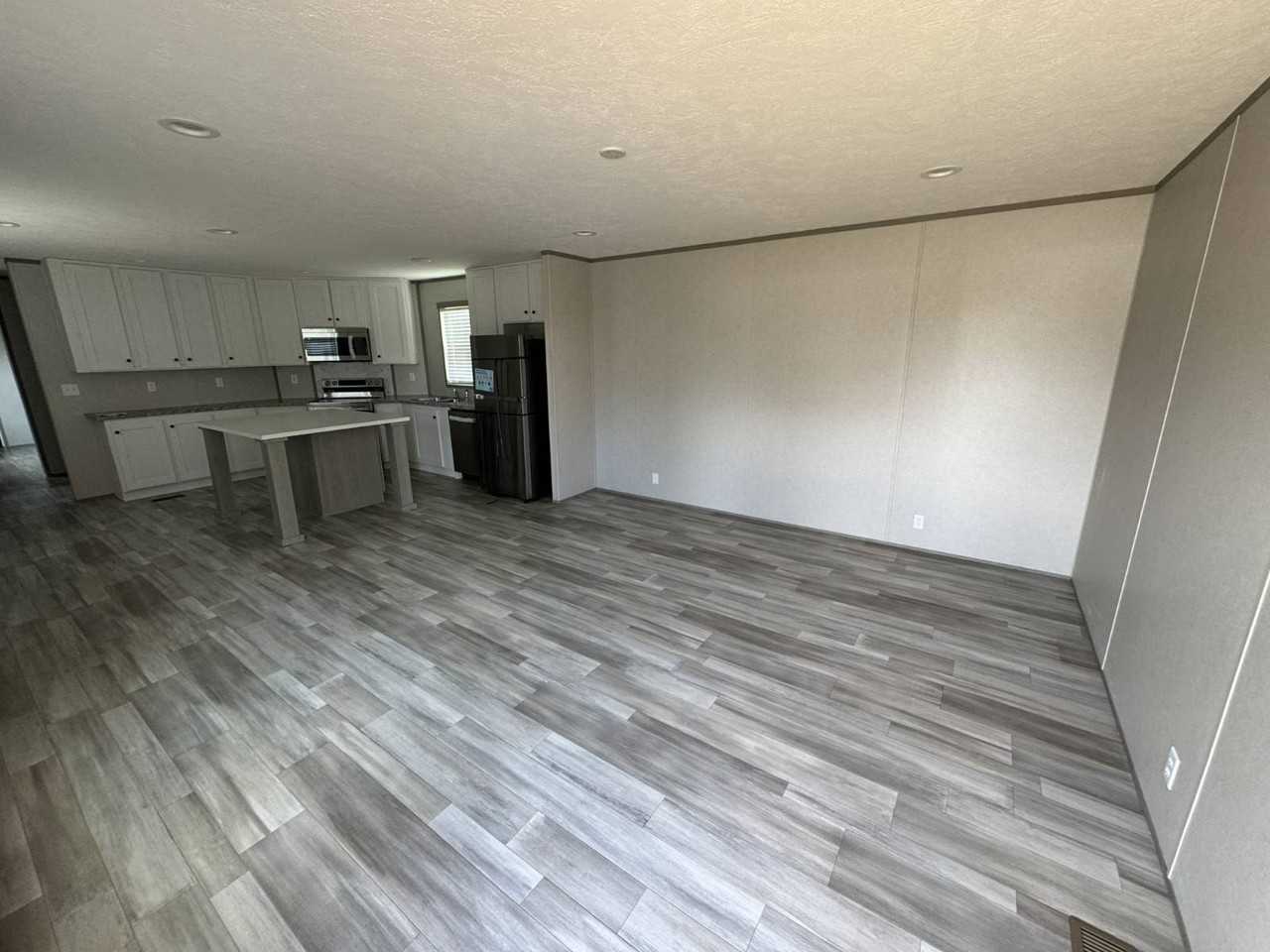 22 Whitlock Park Dr - Photo 4 of 10