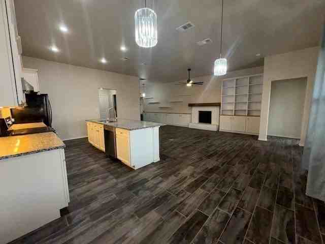 6905 Stetson Dr - Photo 5 of 20