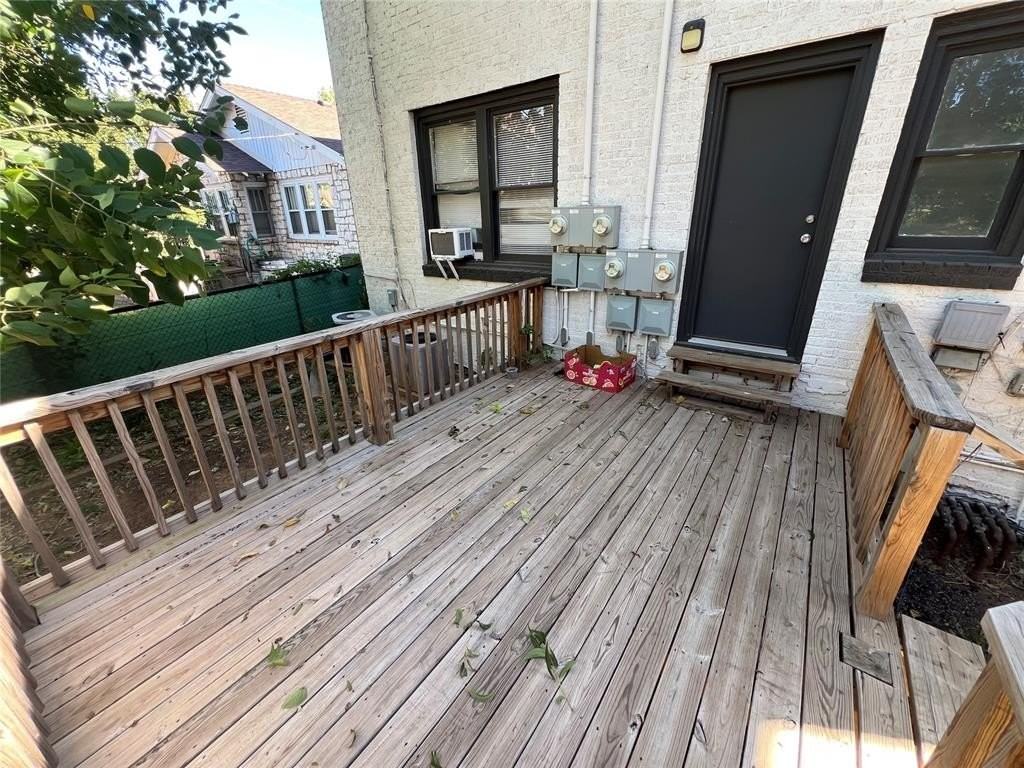 3019 N Robinson Ave Unit 3021 - Photo 4 of 17