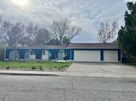 featured image of 2339 Davison Ave