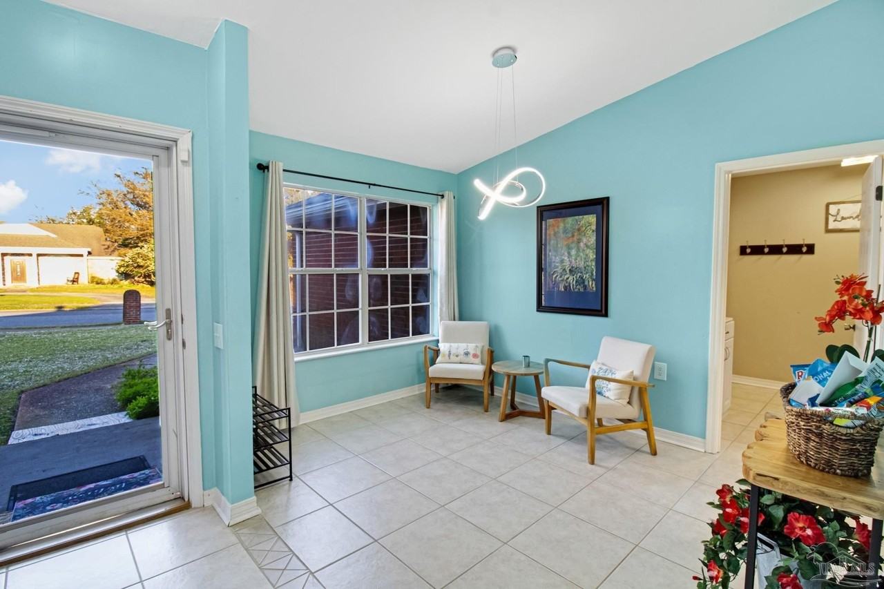 1675 Winding Shore Dr - Photo 7 of 50