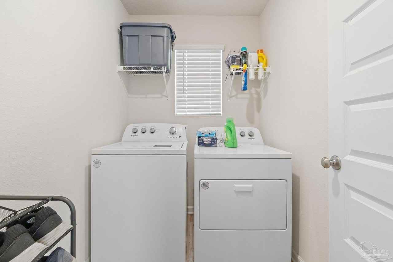 5252 Peach Dr - Photo 7 of 20