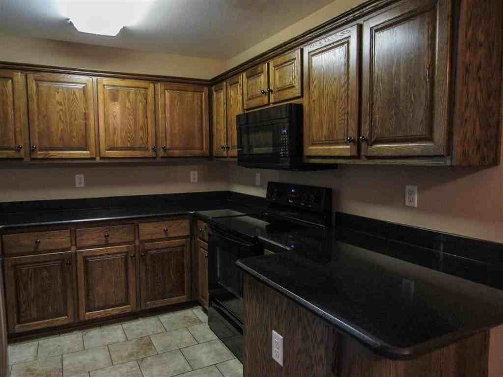 1218 Allen St - Photo 3 of 17