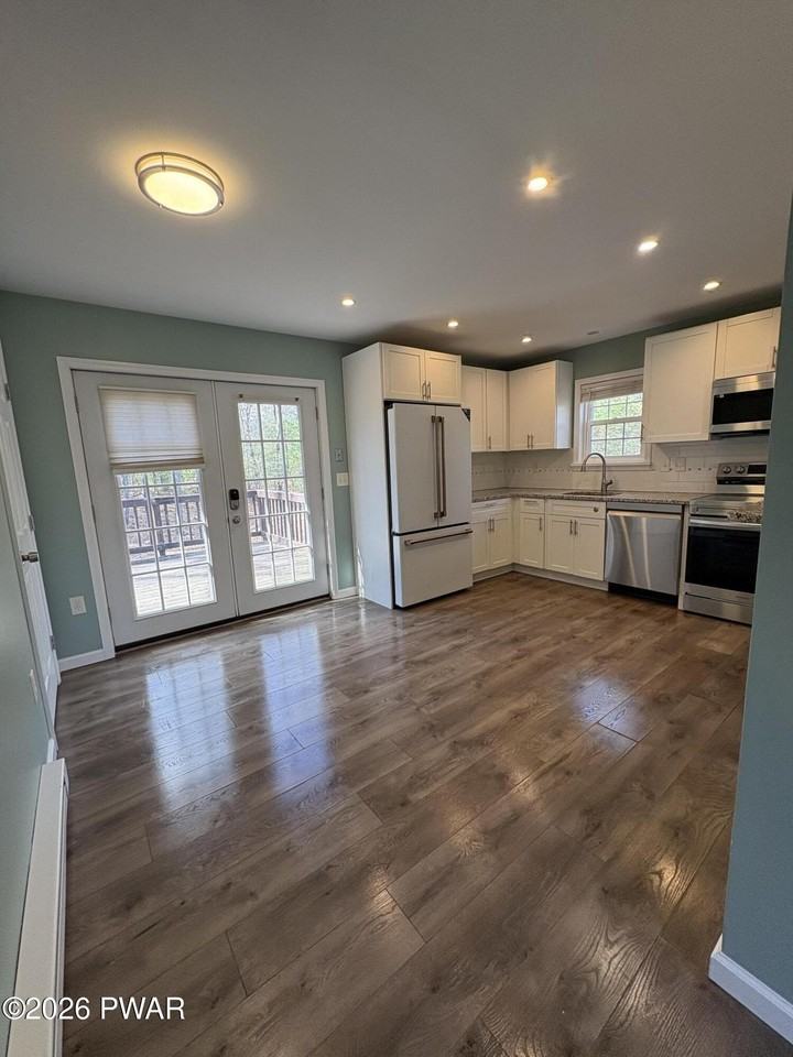 111 Doolan Rd - Photo 5 of 27