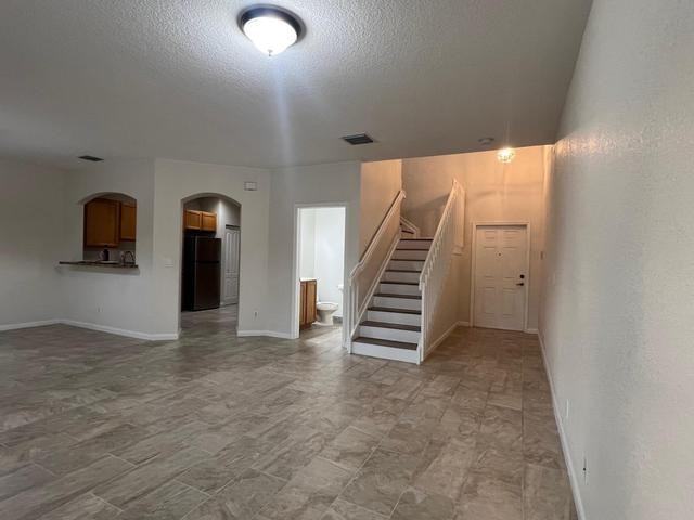 4406 Windmill Palm Way - Photo 5 of 9