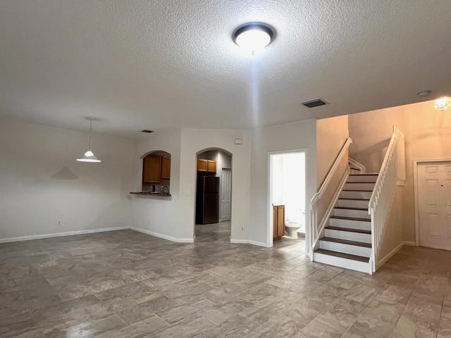 4406 Windmill Palm Way - Photo 6 of 9