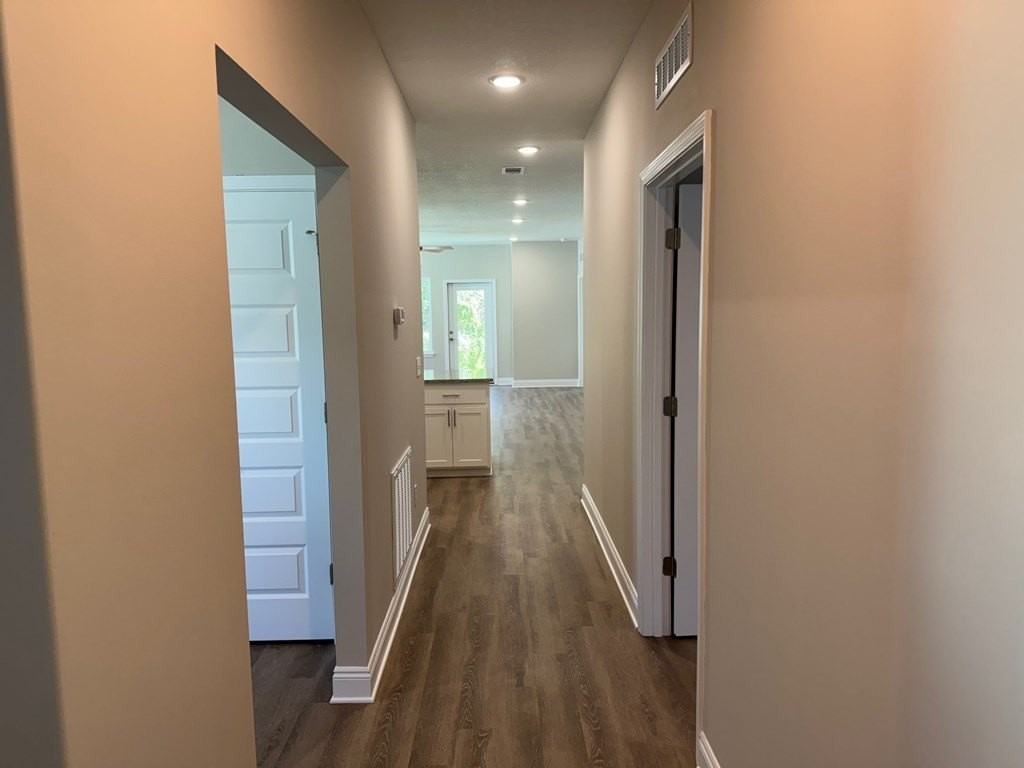 207 Mosaic Dr - Photo 6 of 30