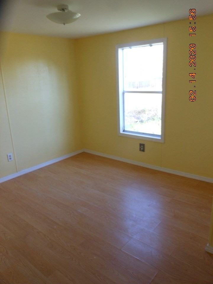 450 Santa Anna St - Photo 7 of 11