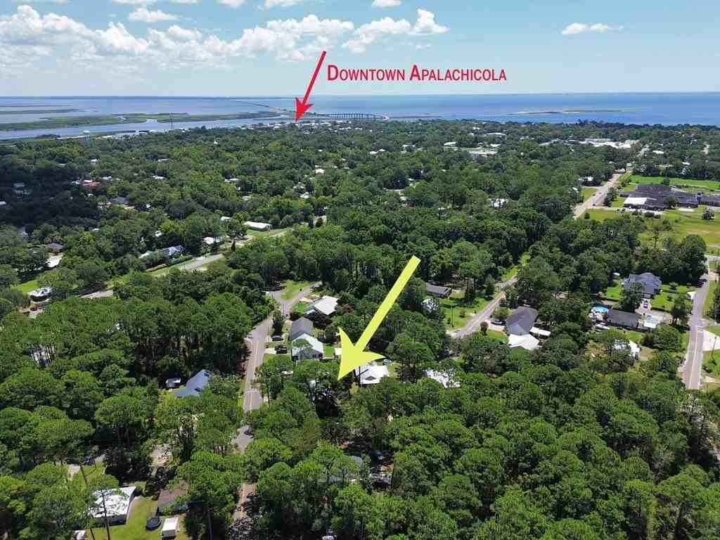 318 Earl King St - Photo 2 of 16