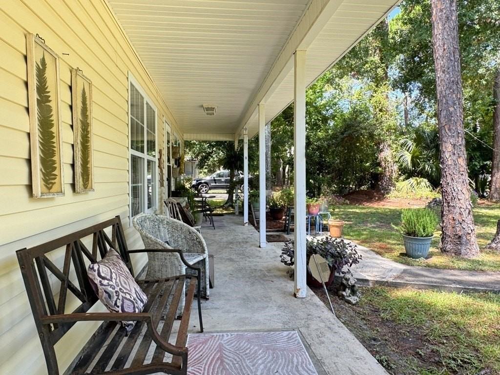 318 Earl King St - Photo 3 of 16