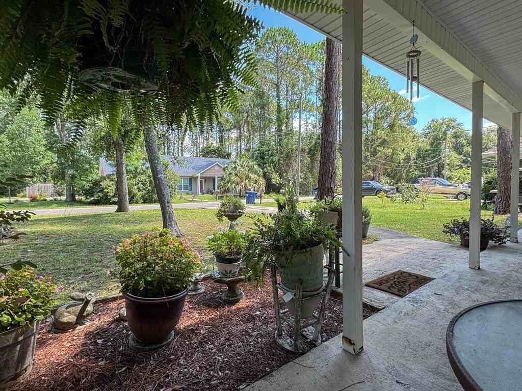 318 Earl King St - Photo 4 of 16